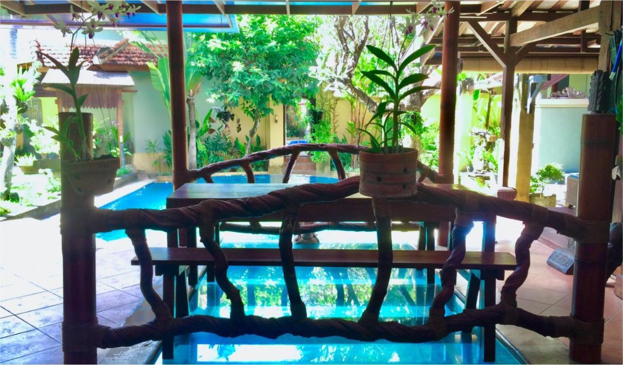 Villa Naga Maya Legian Buitenkant foto