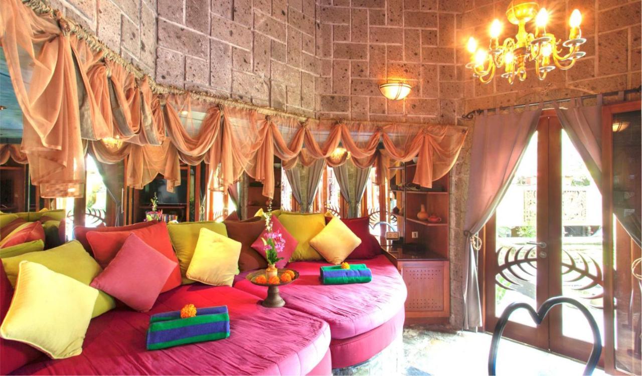 Villa Naga Maya Legian Buitenkant foto